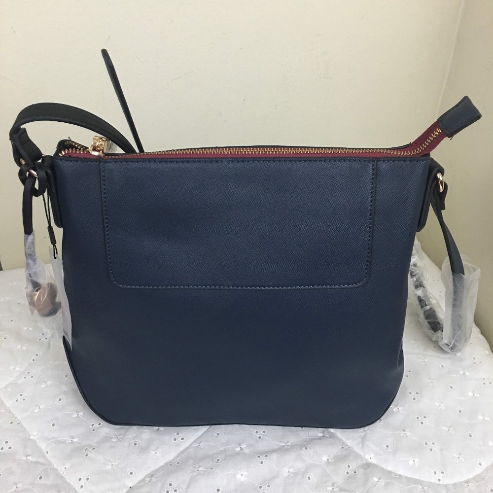 Carpisa navy blue cross body handbag